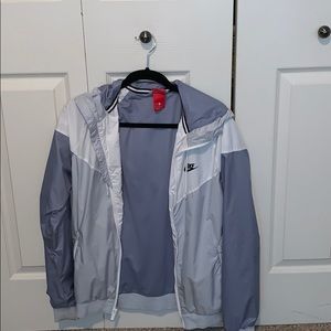 nike windbreaker